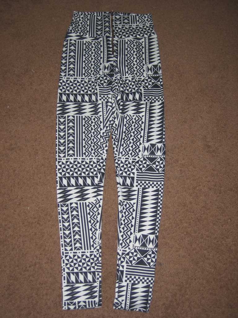 Leggings+in+fun+patterns+can+add+flair+to+any+outfit%21+