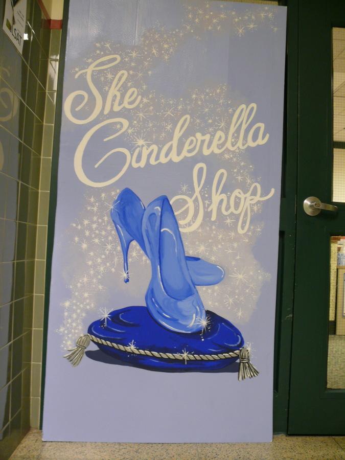 After the successful turn out last year, the Cinderella Shop is back!