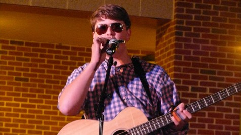 Overflowing with Talent: Coffeehouse returns for First Cup