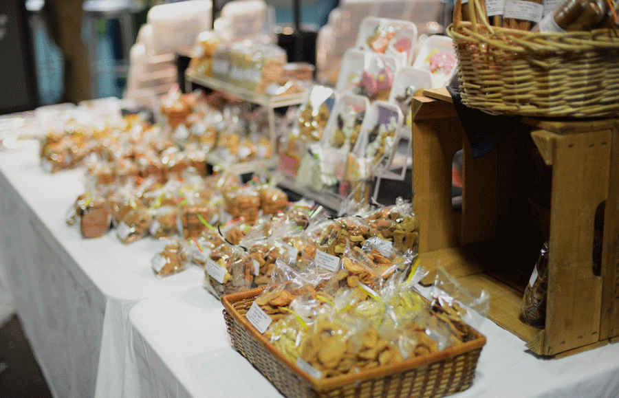 Furry friends that attended the farm show were also able to enjoy the sweet treats with this pet-friendly cookie stand.