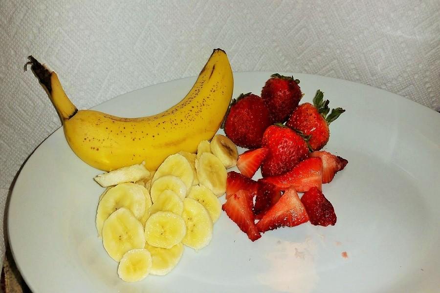Strawberries and bananas are two of the only ingredients in the delicious Strawberry Banana Smoothie.