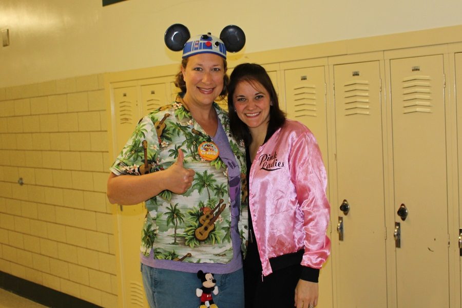 Teachers Mrs. Disbrow and Mrs. Kelley.