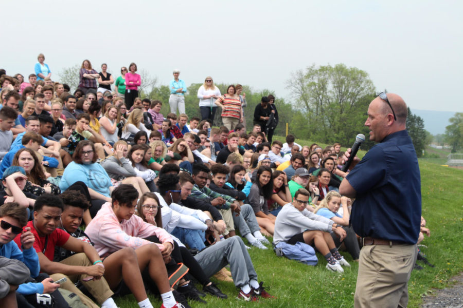 Saftey Ed. teacher Justin Kretzing talks to the students before the crash is revealed. Kretzing warns the students of the dangers and consequences of their actions.