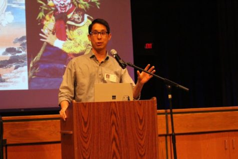 Acclaimed author of ‘American Born Chinese’ visits CHS
