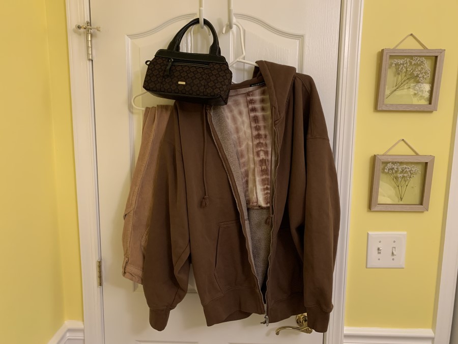 When you think of the word "trend," colors do not usually pop up as a first thought. However, the color brown and neutrals in general have become very popular this year. Monochrome or one color, different shade outfits have made many appearances in fashion recently. 