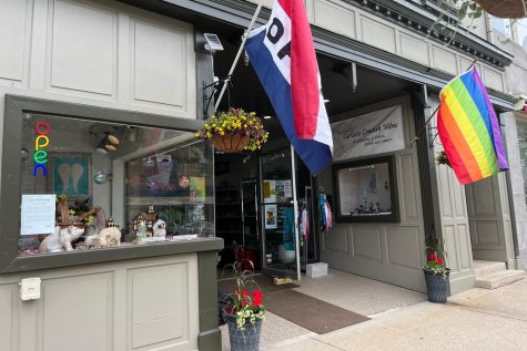 COLORFUL BEGINNINGS: New to downtown, Carlisle Creative Vibes offers a variety of unique gifts, like art, jewelry, vintage items, and more. 