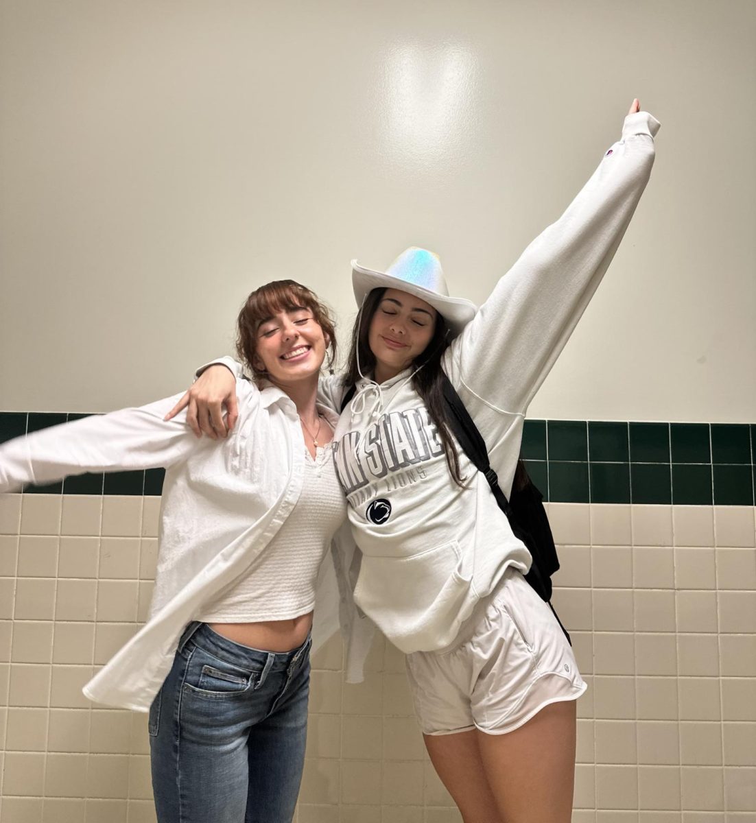 Seniors Jenna Coller (left) and Scarlett Learned (right) show off their class of 2024 pride before the pep-rally!