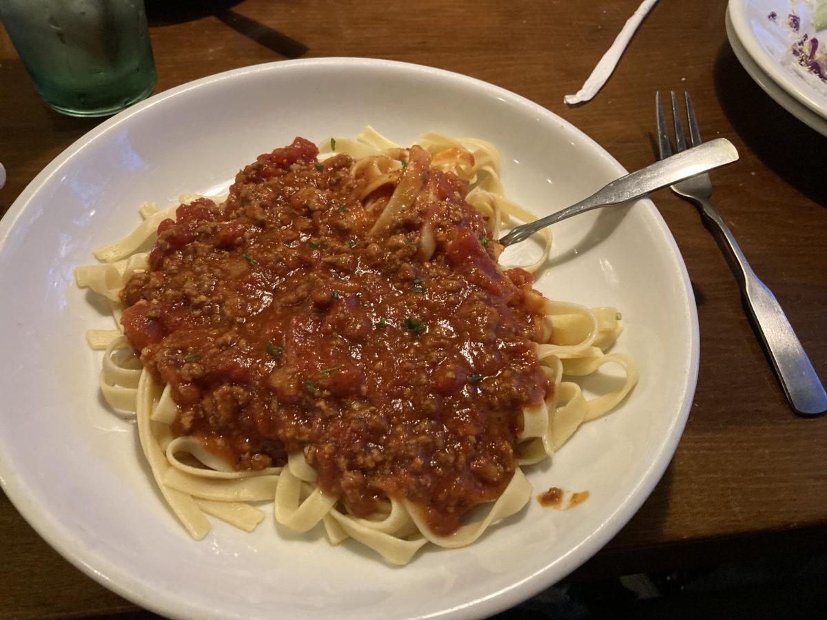 Fettuccine pasta with meat sauce was ordered by Hannah Stoner. She rated this dish a 6/10. 