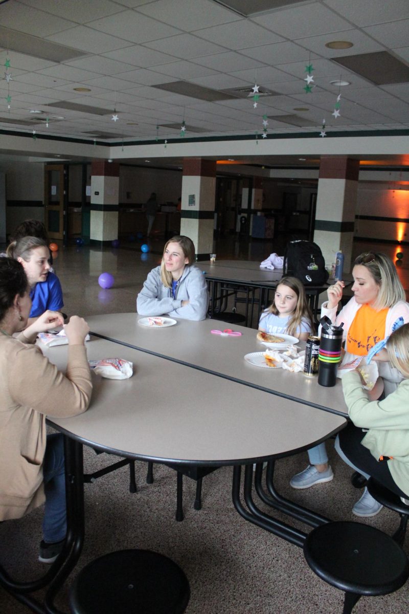 Teachers and staff, at the beginning of Mini-Thon.