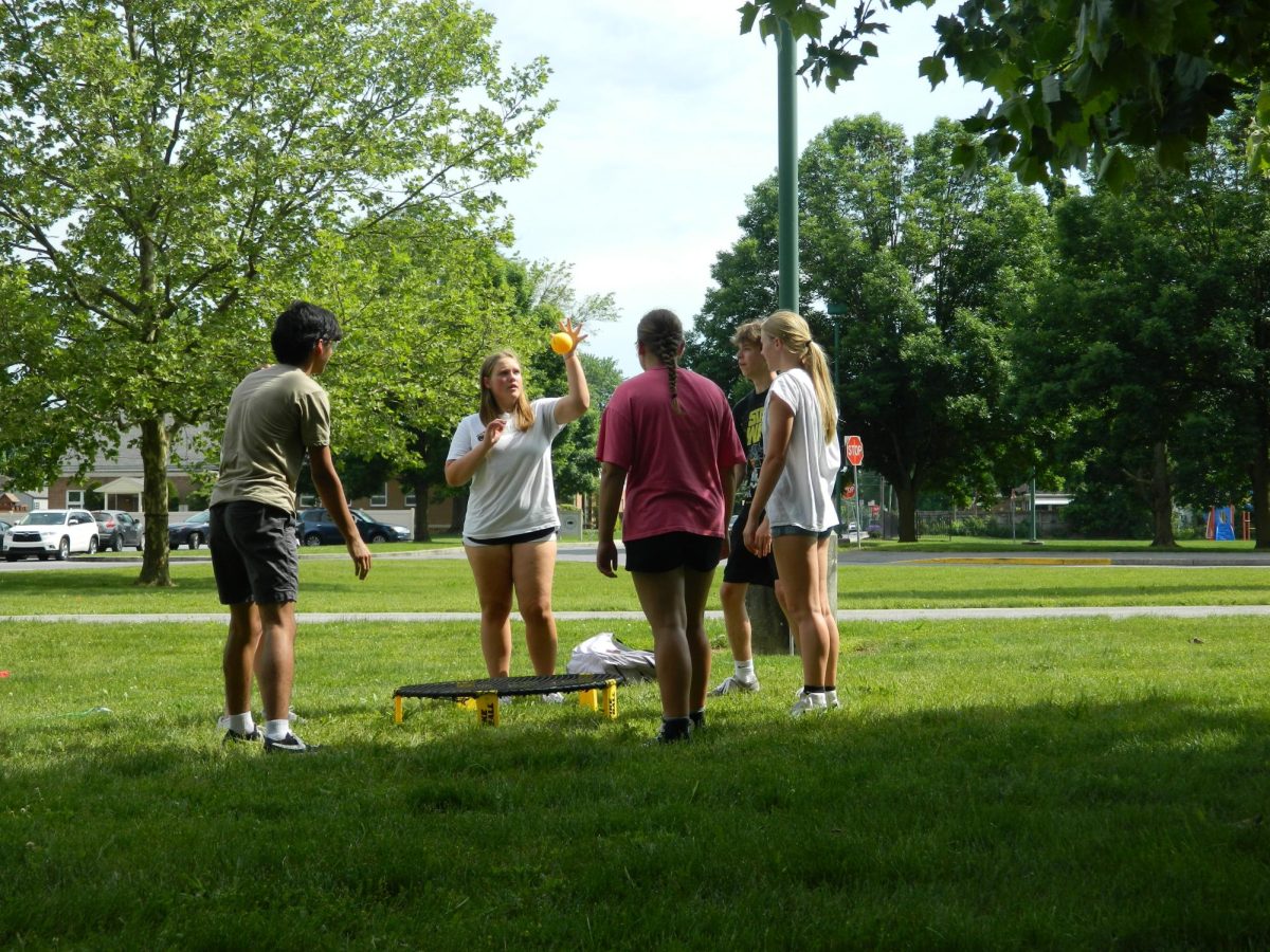 Spike ball game.
